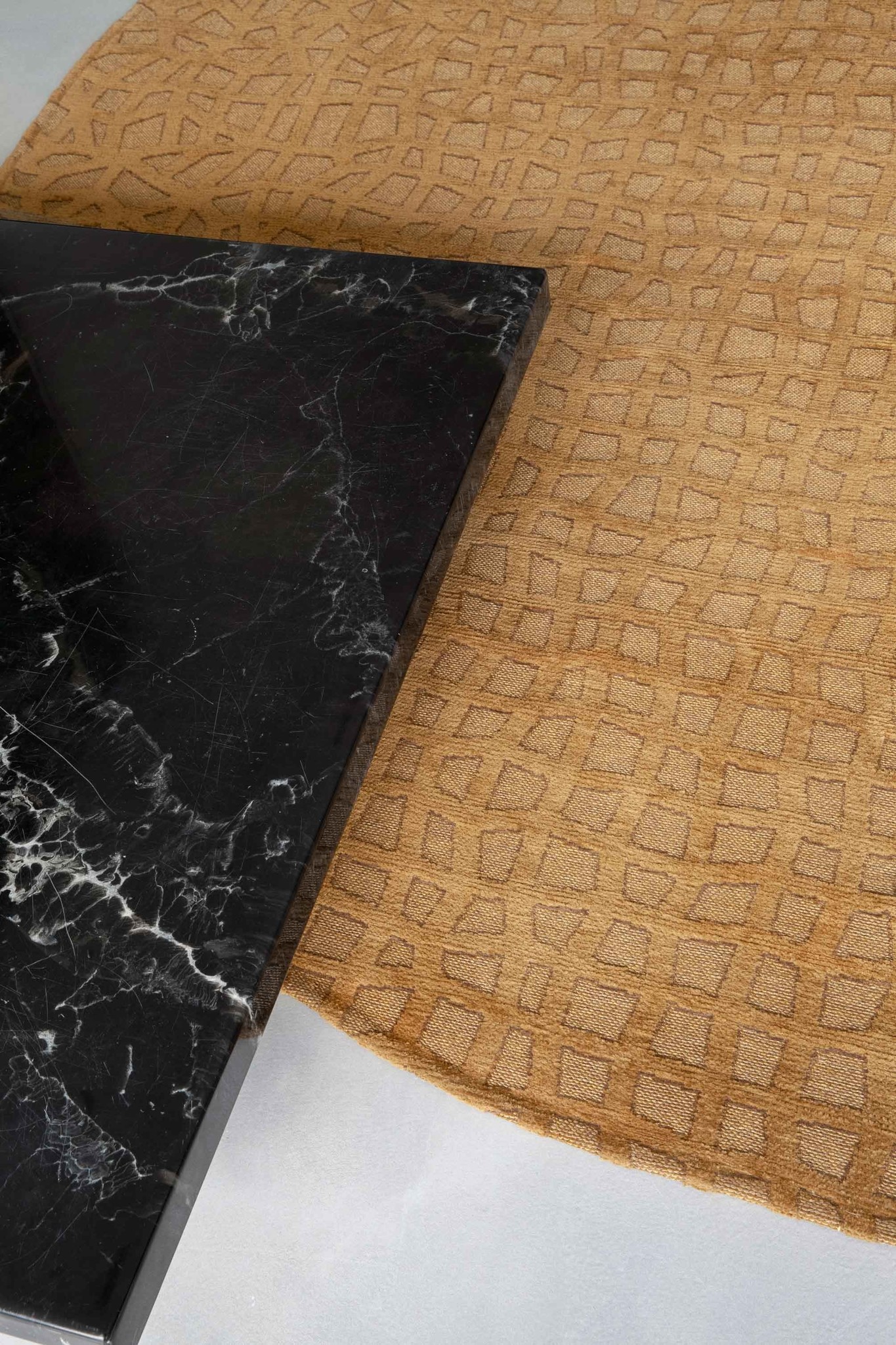 Trammel - Roman Gold tapijt