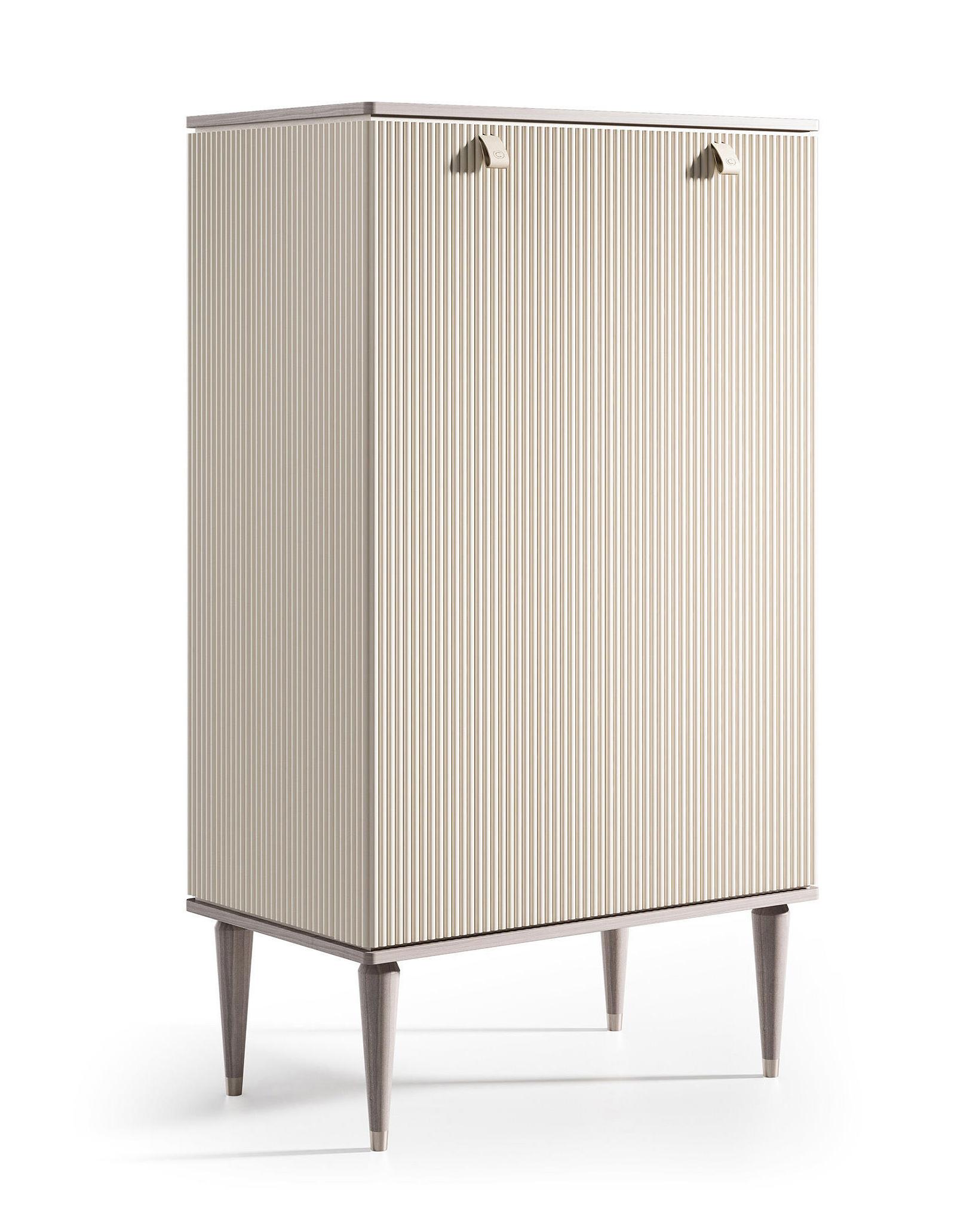 Cocoon hoge kast