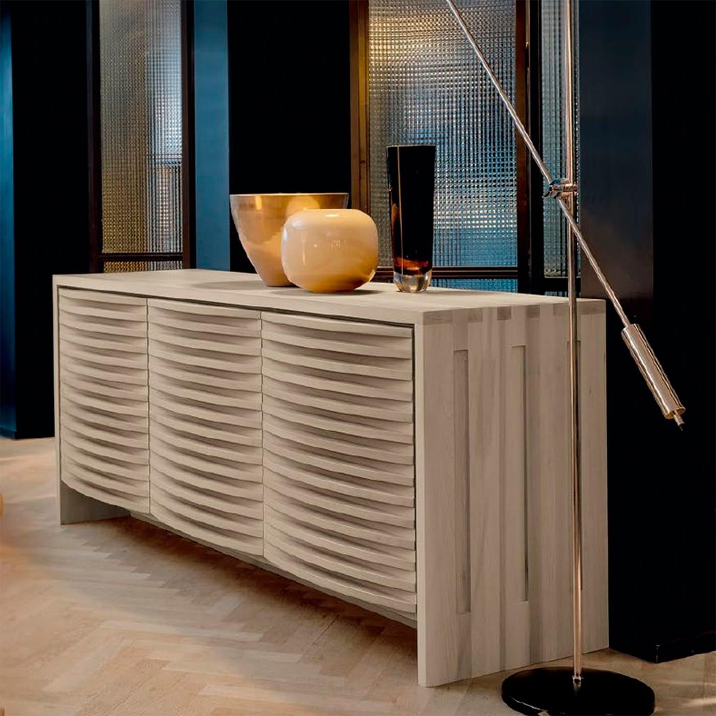 Onda grijze massief walnoten dressoir