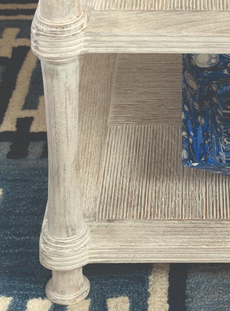 Bywater Washed Acacia bijzettafel met lade