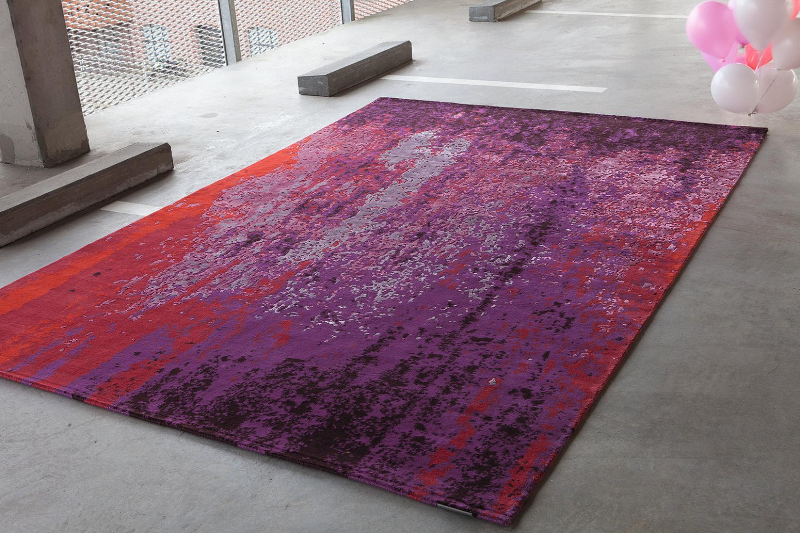 Earth Cardinal Red tapijt | Maat: 250 × 350 cm