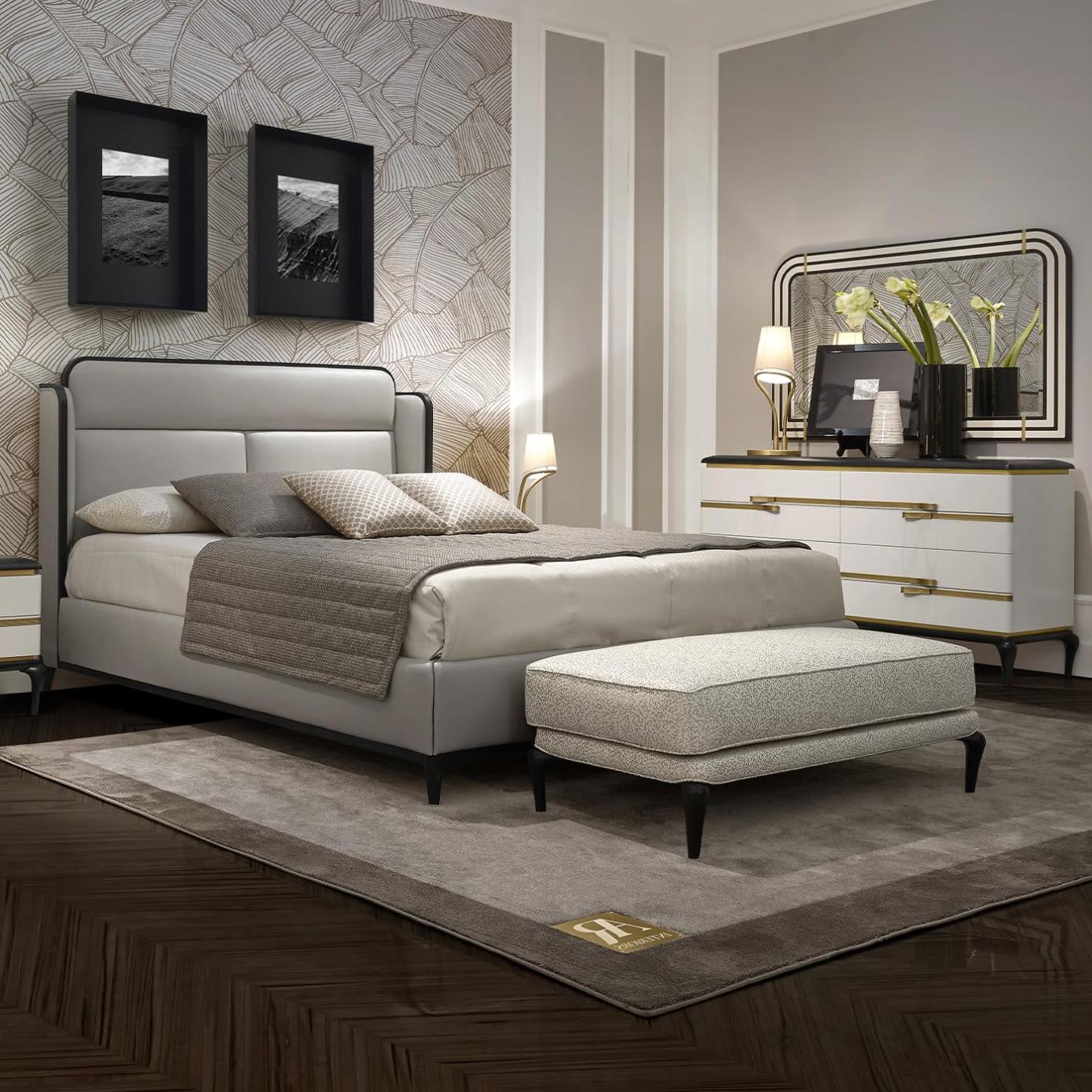 Dilan beige Italiaans bed | Matrasmaat: 200 × 200 cm