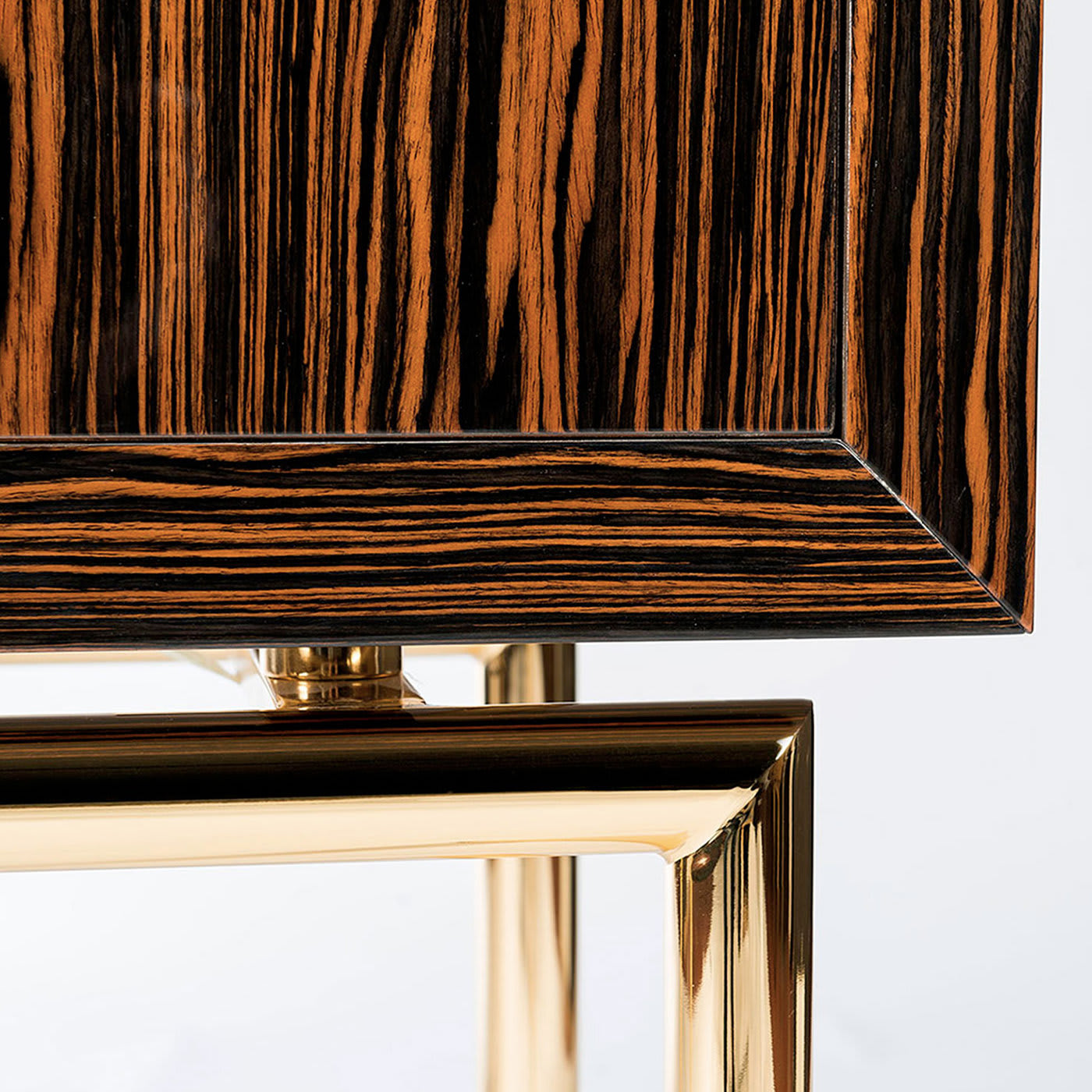 Secret Wood kast