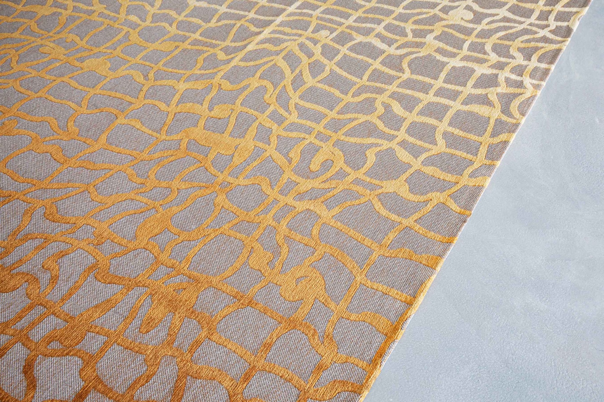 Dedalo - Yellow Scarab tapijt | Maat: 200 × 280 cm