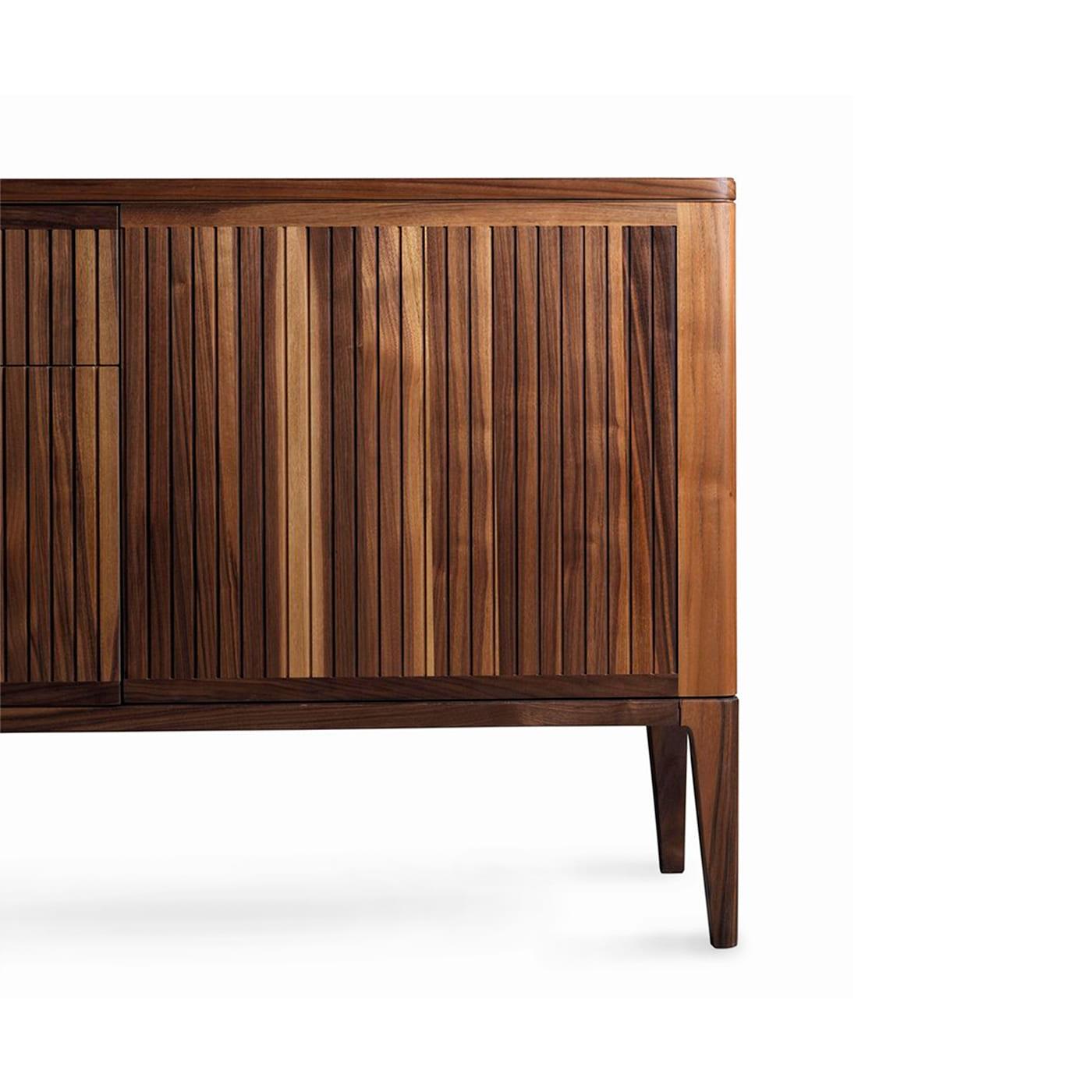 Eleva 3-deurs bruin dressoir