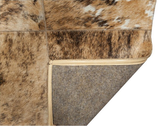 Gelos col.1 koeienhuid tapijt | Maat: 180 × 240 cm