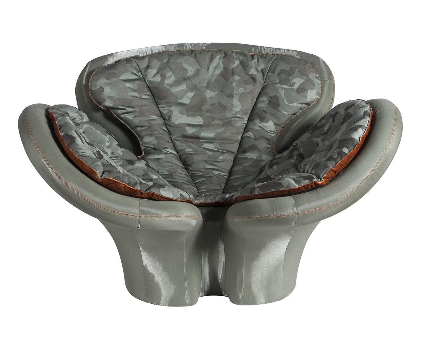 Pansé sculpturale fauteuil