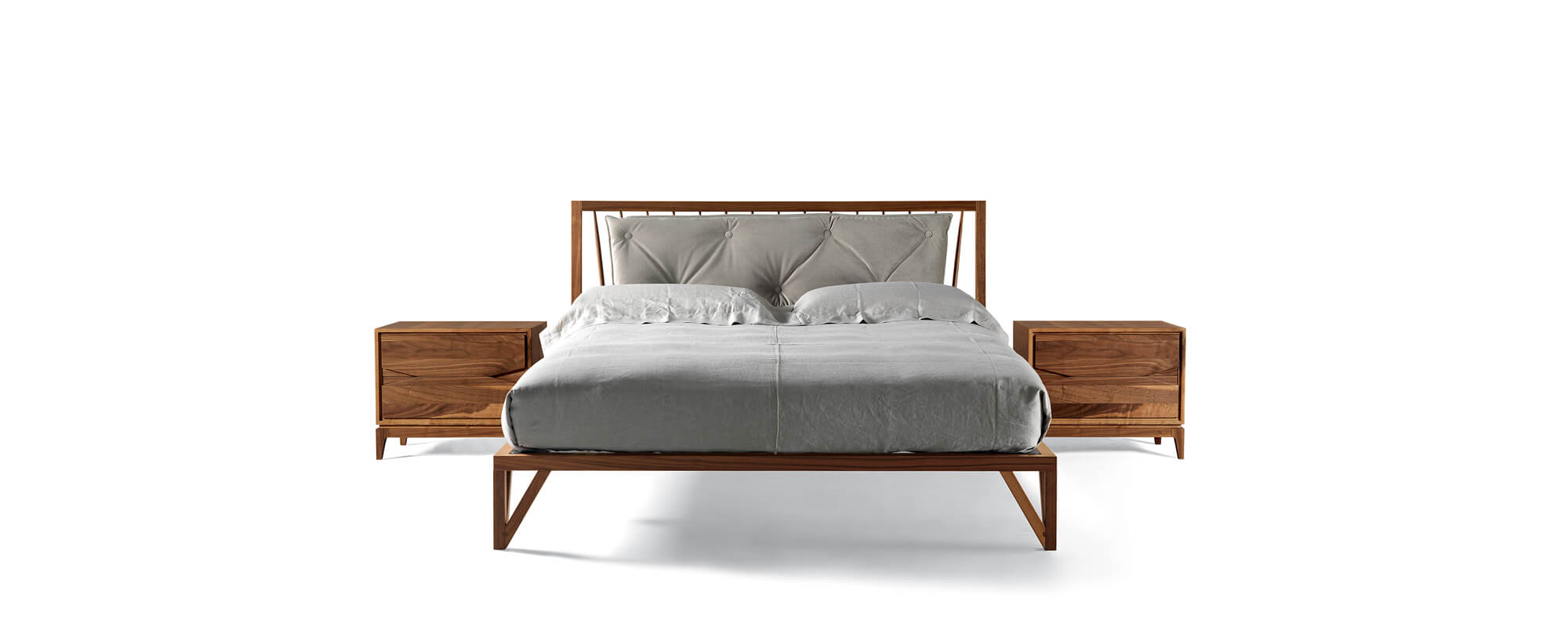 Leggiadro luxe bed | Afwerking: Natural solid walnut