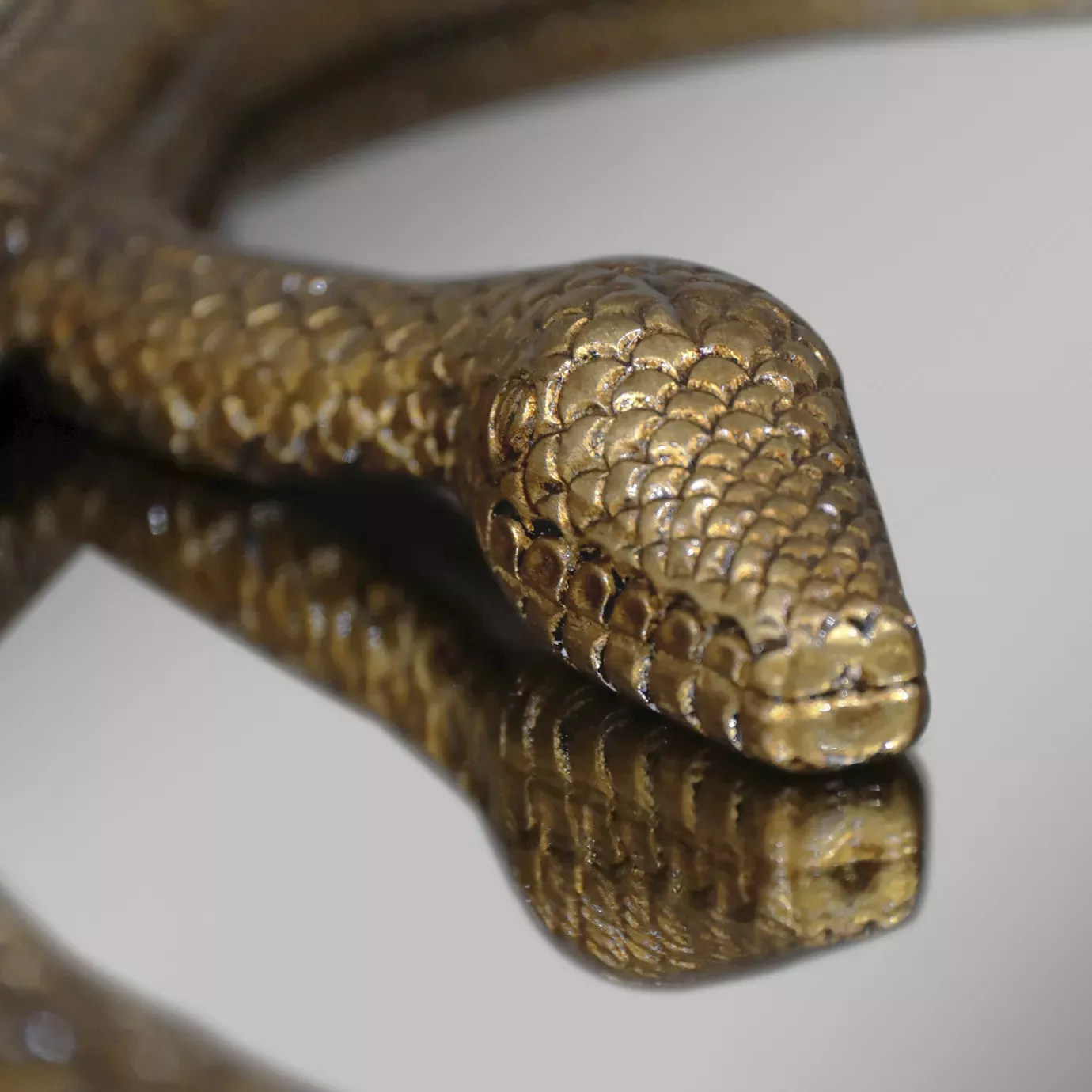 Serpentine appelvormige spiegel