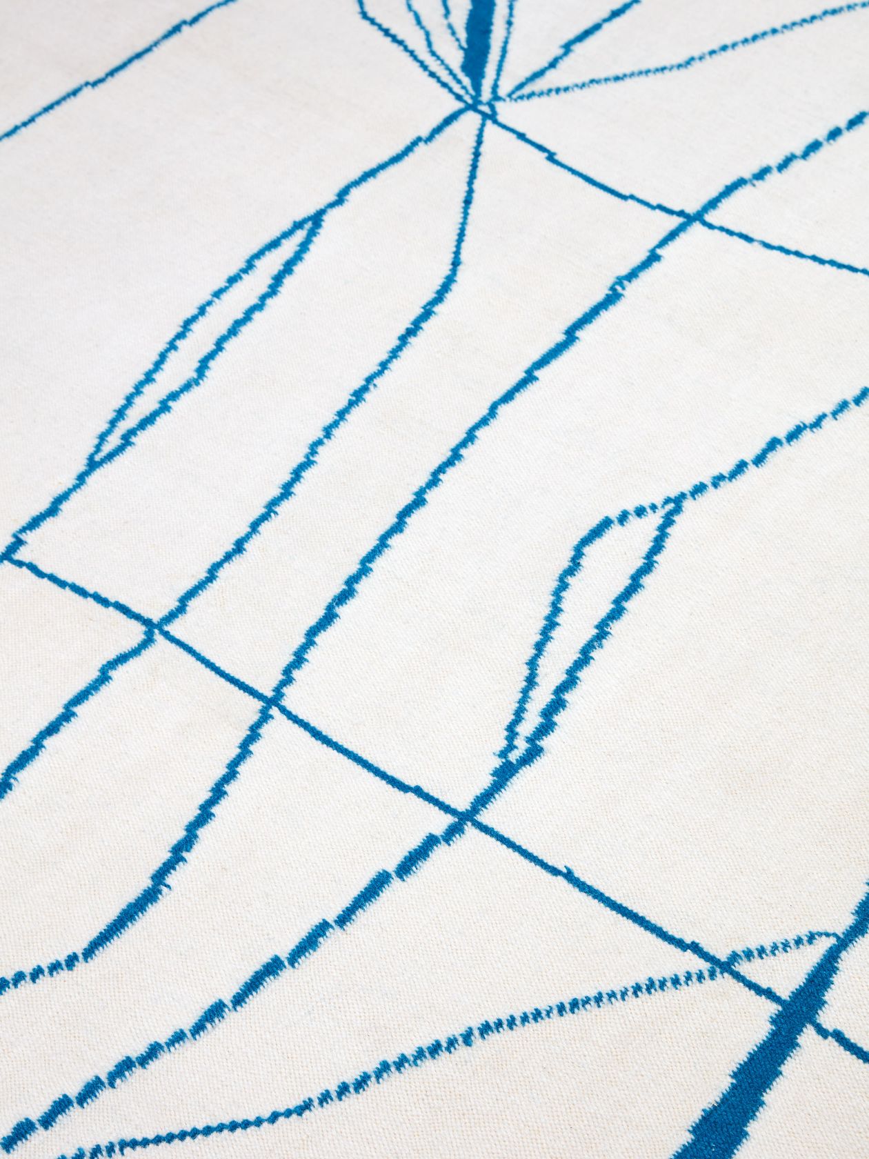 Ravie Blanc designer vloerkleed