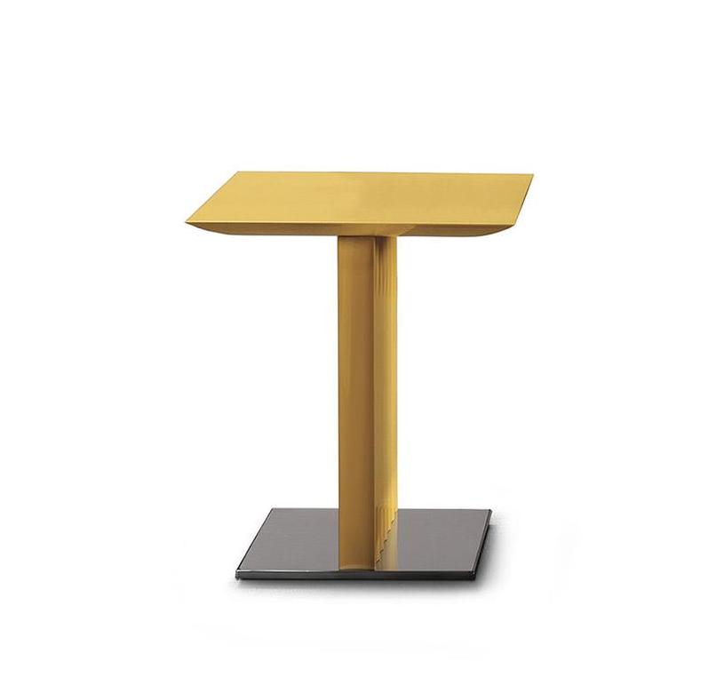 Lage bijzettafel