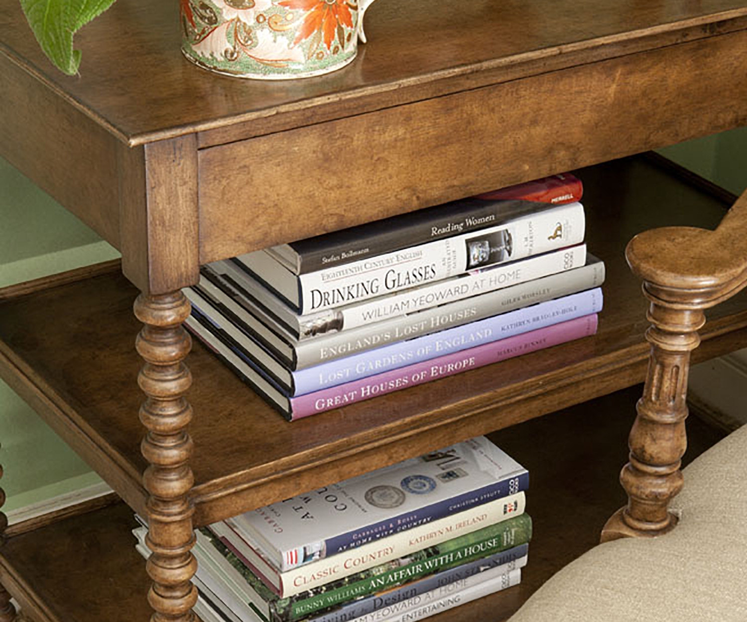 Tormarton Grey Fruitwood bijzettafel