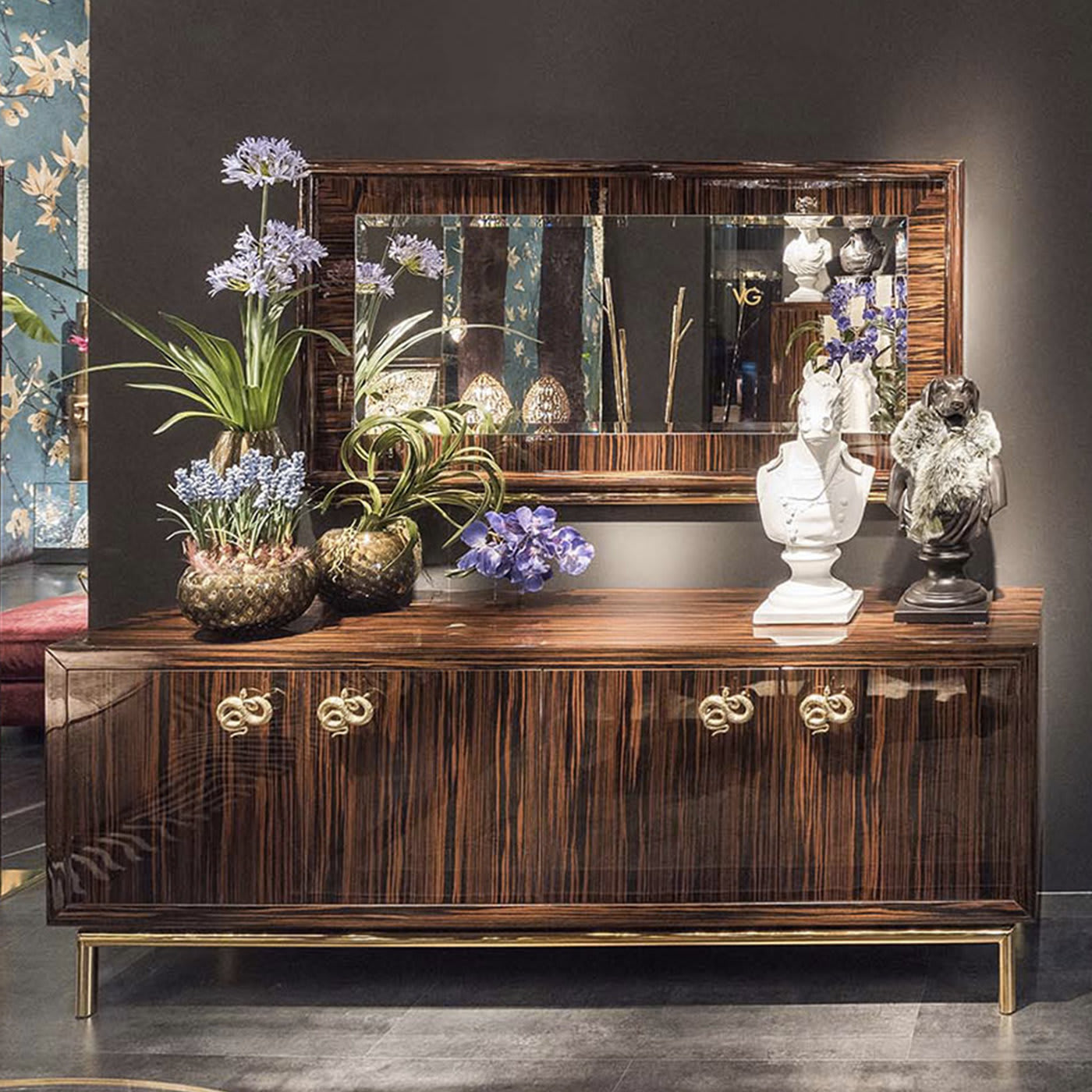 Secret dressoir