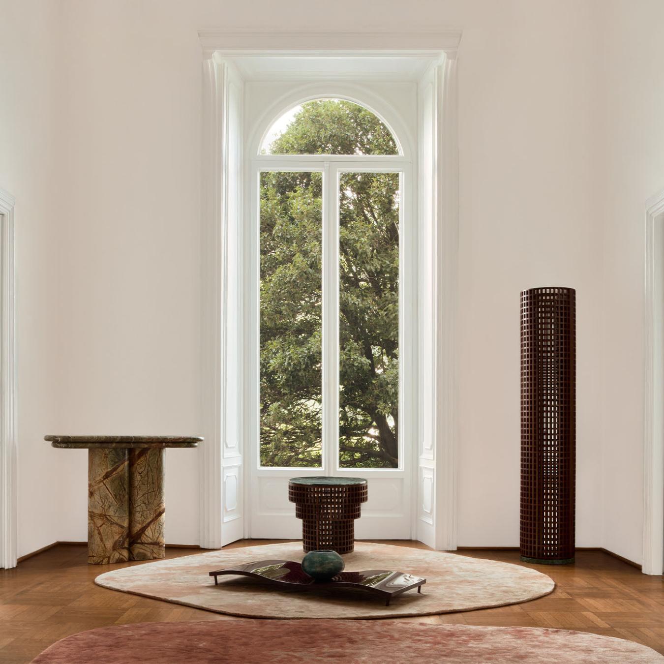 Walnoot en marmer staanspiegel