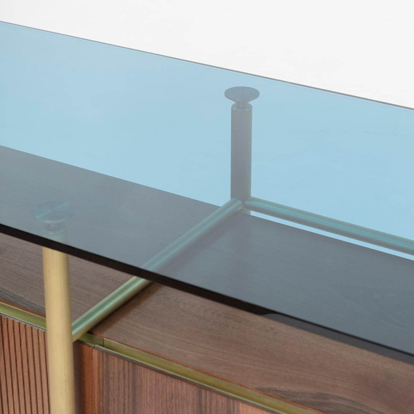 Elegante houten dressoir