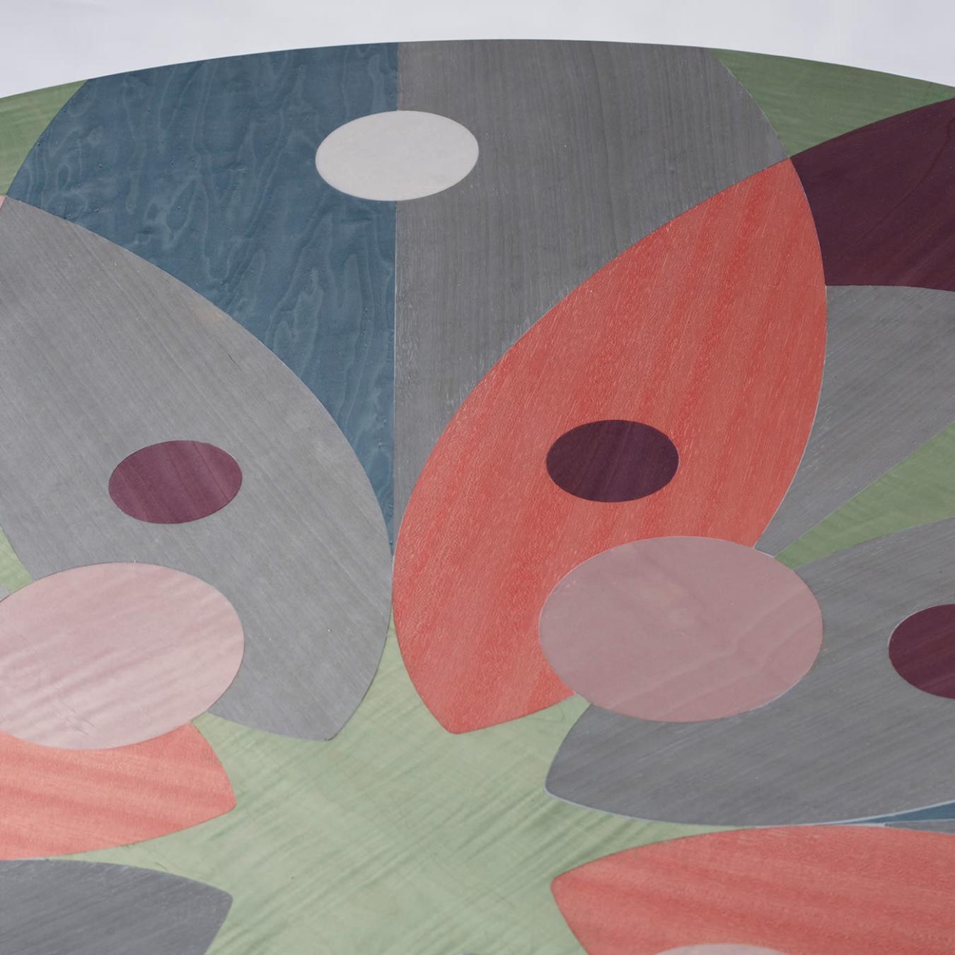 Multi-kleur gefineerde eettafel