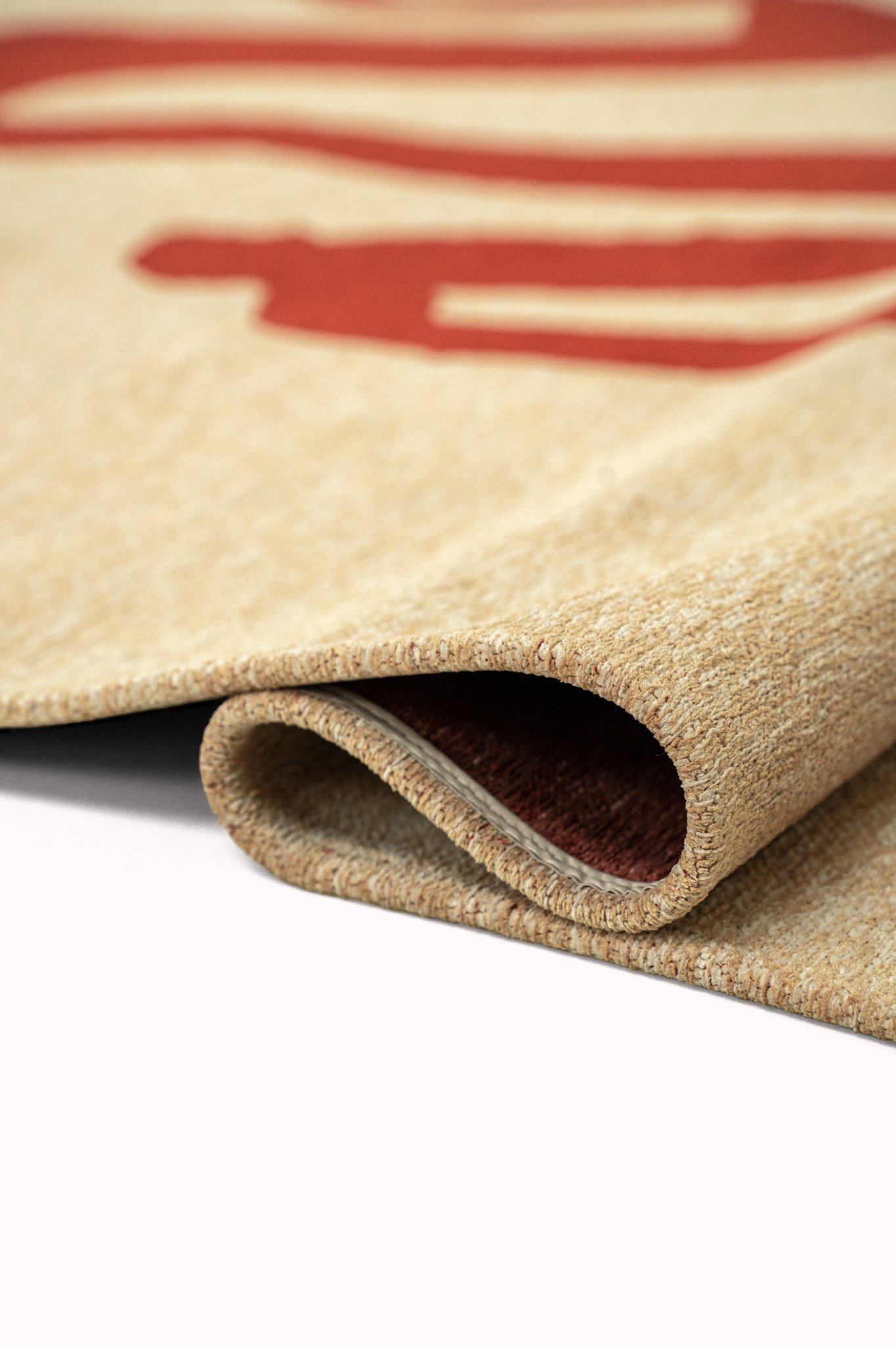 Imperial Red rond vloerkleed
