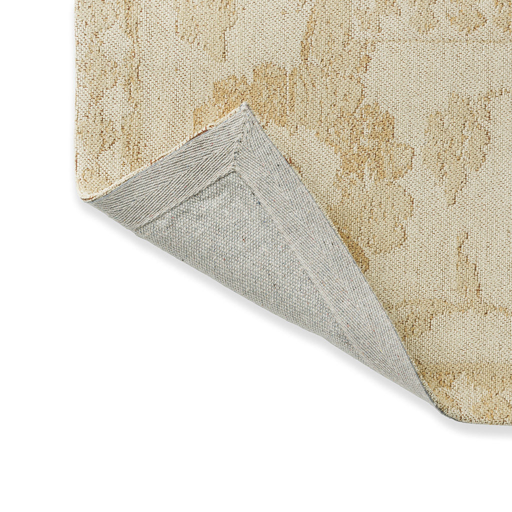 Newborough-pale goud tapijt | Maat: 200 × 280 cm