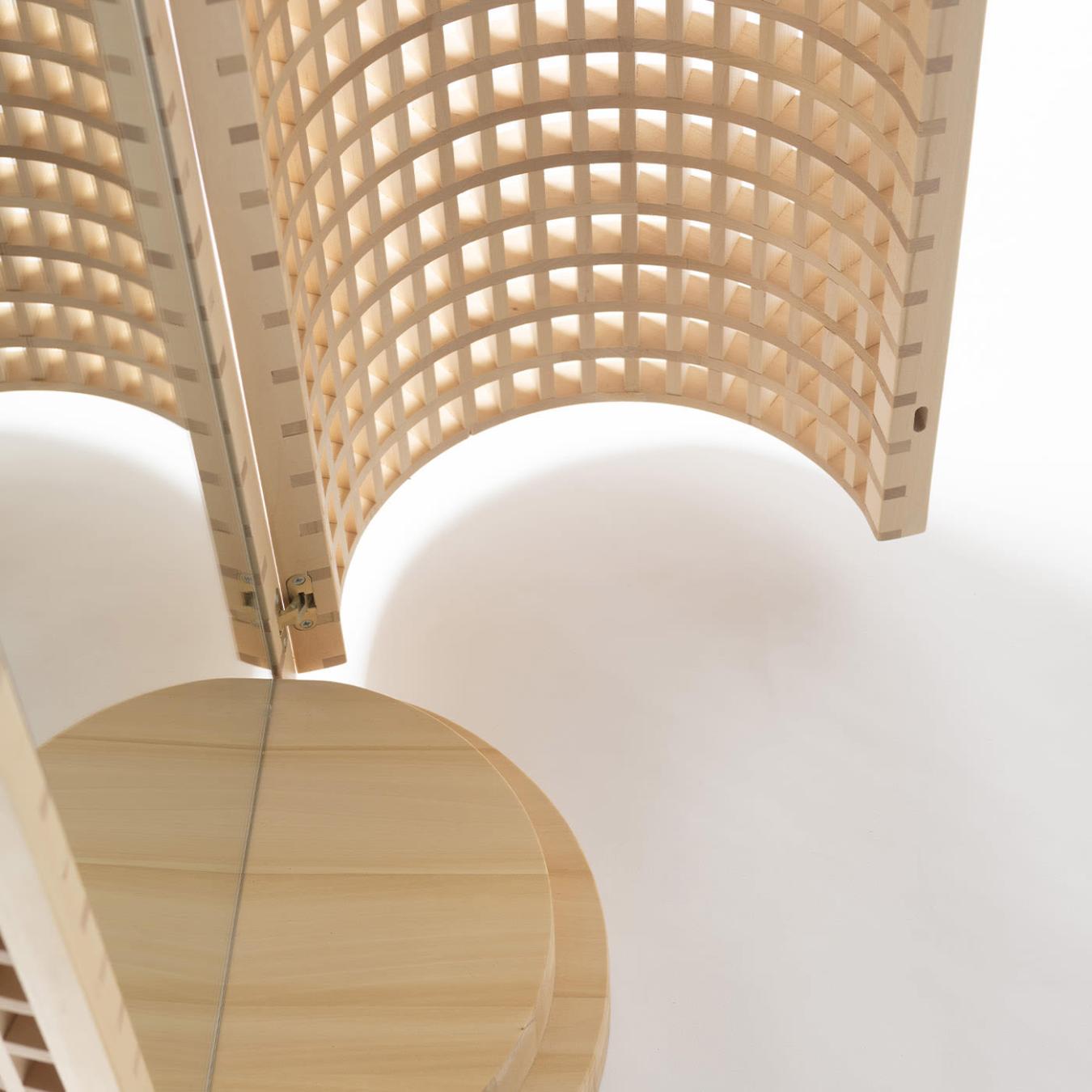 Handgemaakte houten staanspiegel