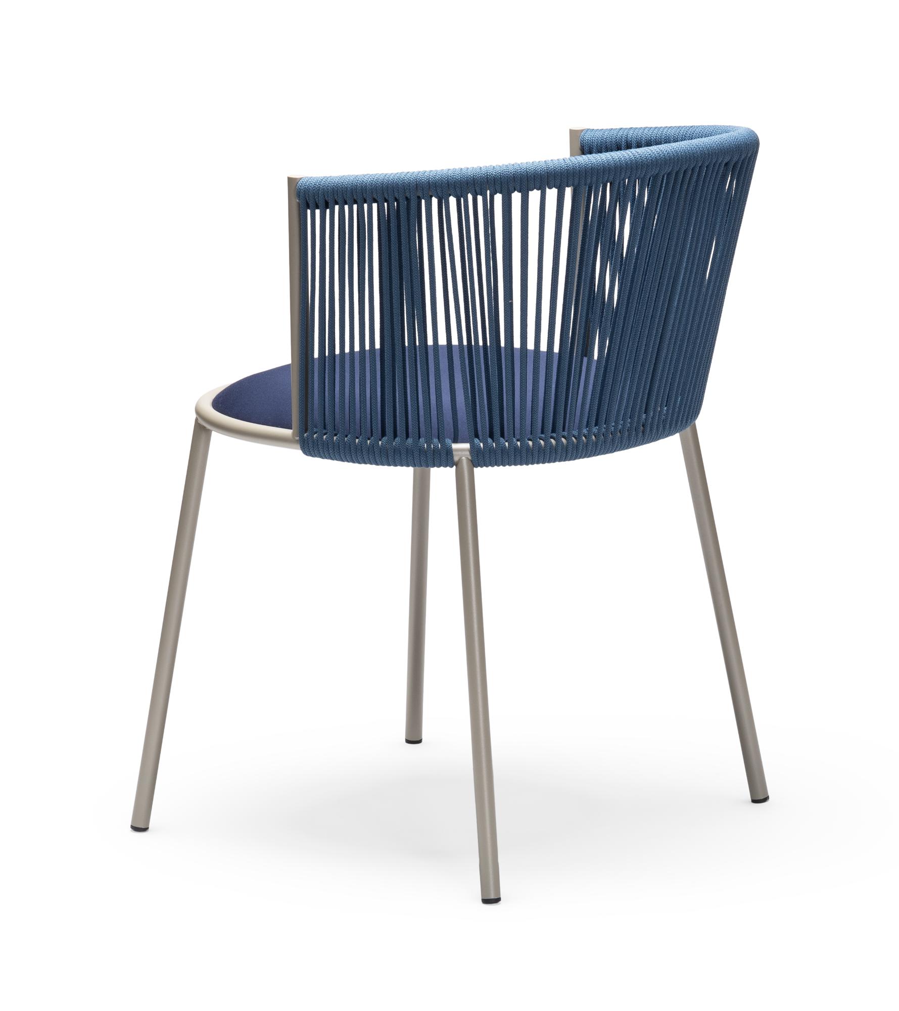 Millie SP Blauwe Buitenstoel