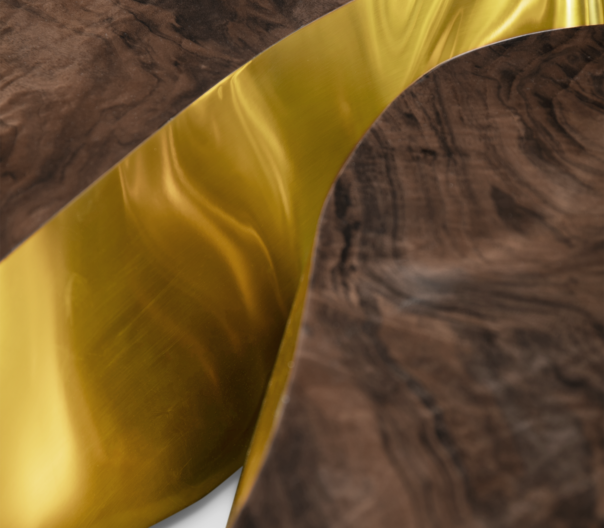 Fissure ovale walnoten salontafel