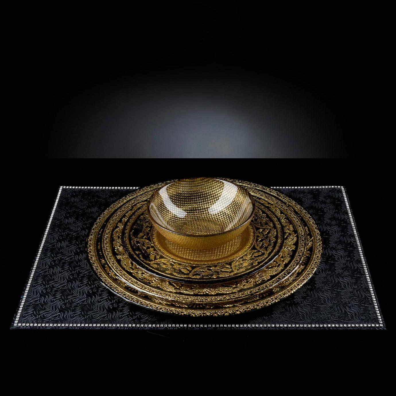 Klassieke zwart-gouden schaal