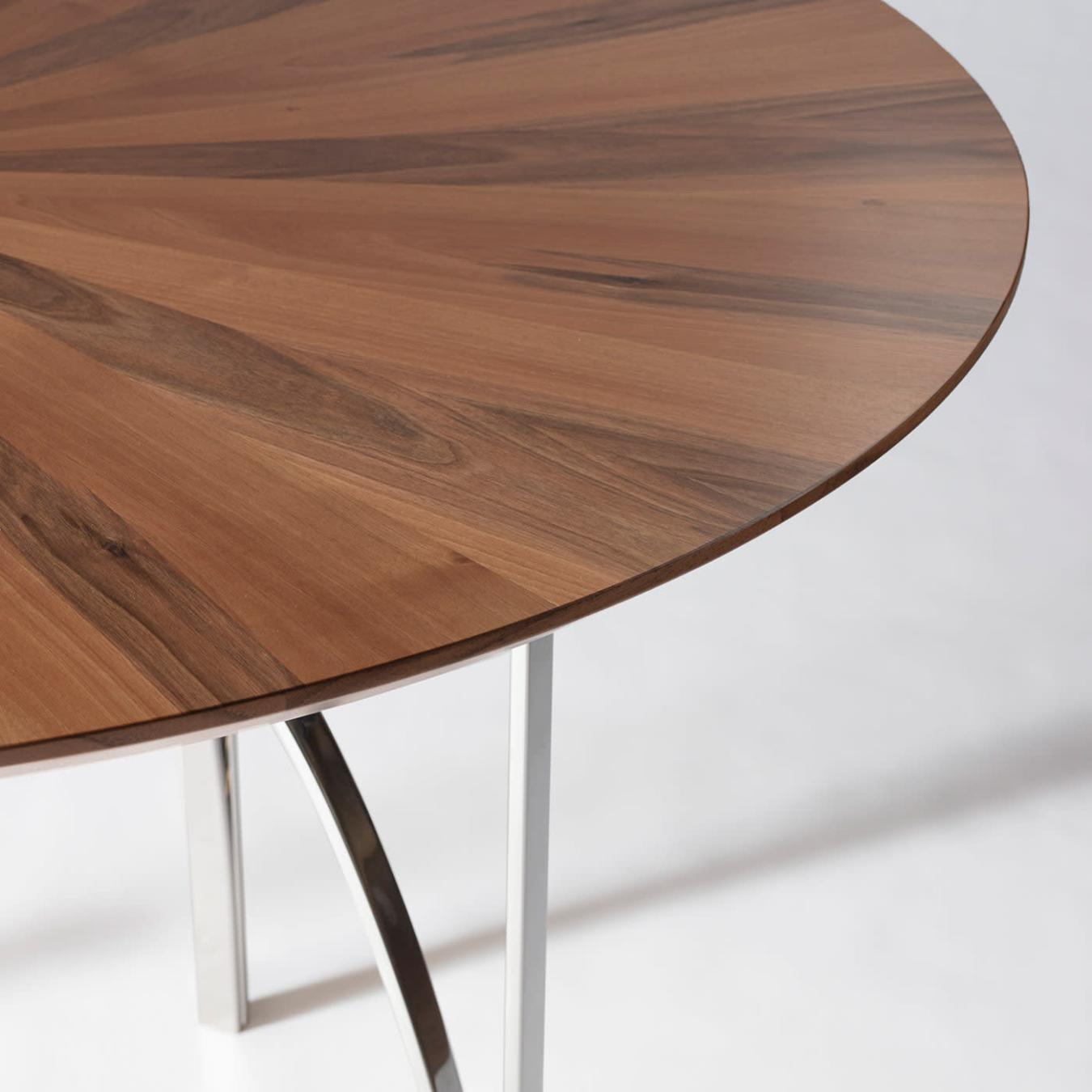 Ronde eettafel