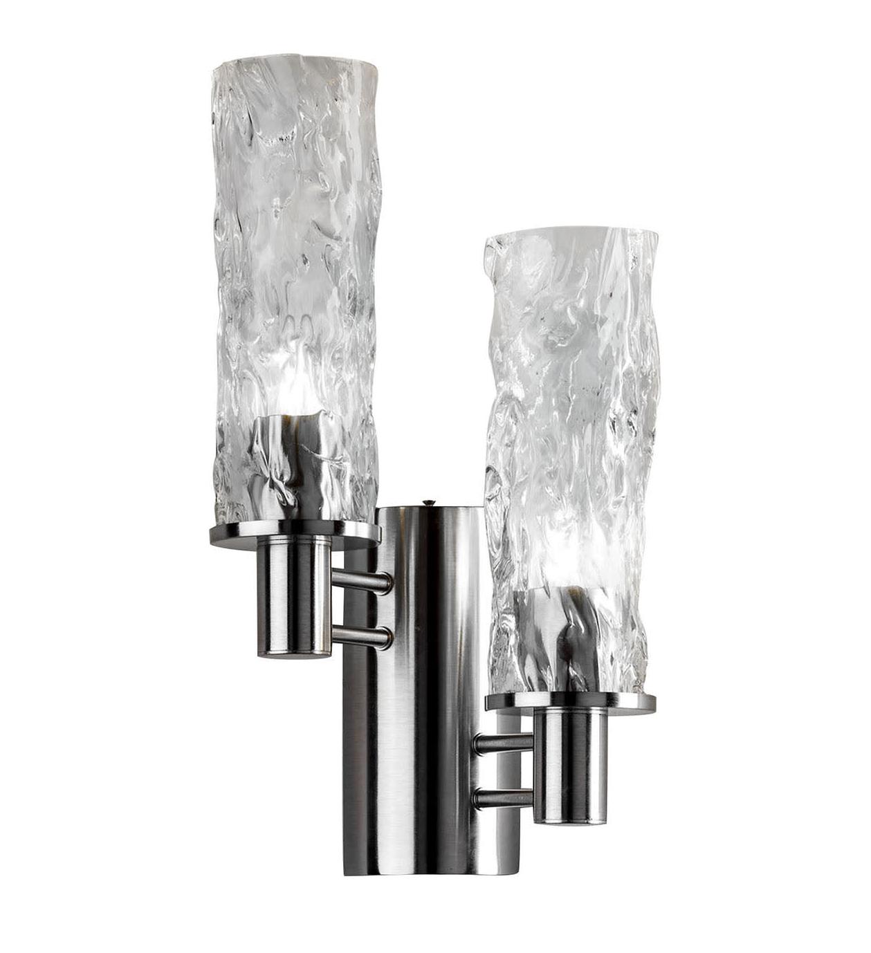 Wandlamp in verticaal geblazen glas