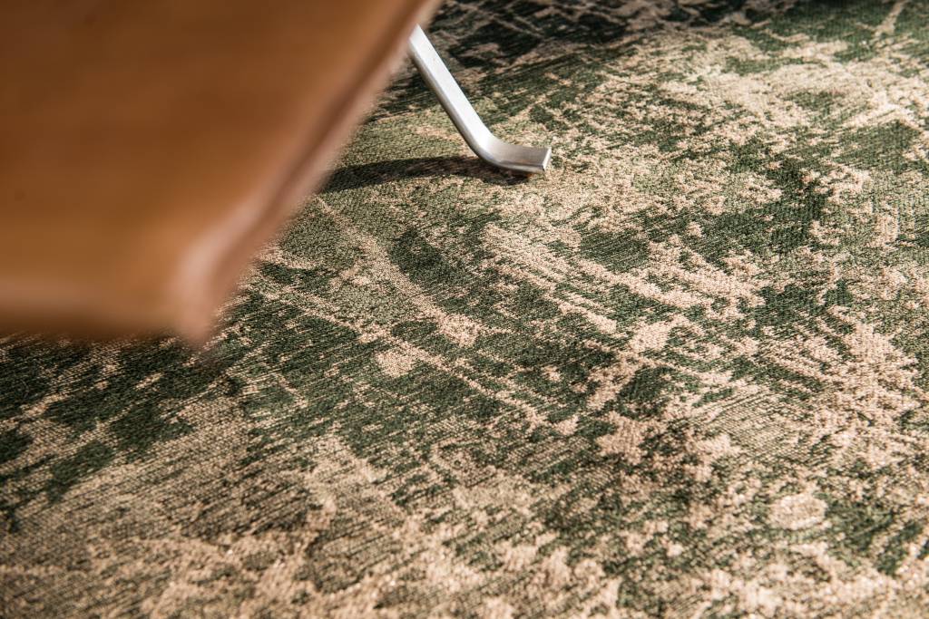 Dark Pine tapijt | Maat: 240 × 340 cm