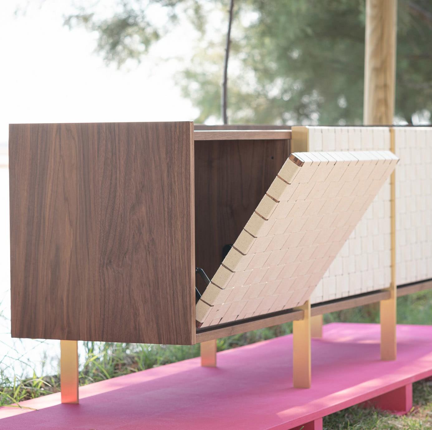 Canaletto walnoot dressoir