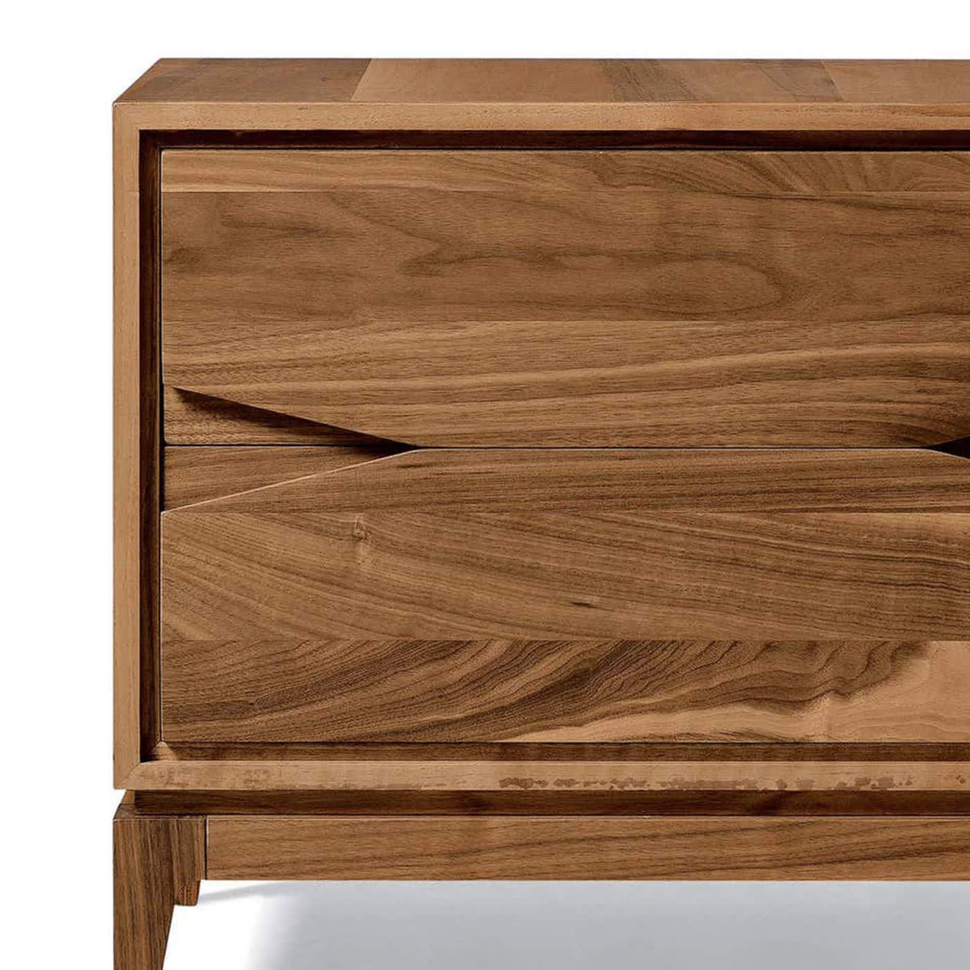 Base bruin nachtkastje