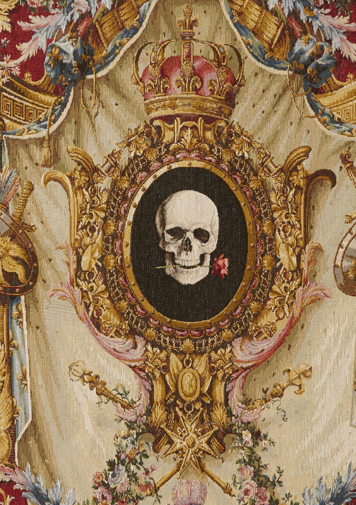 Coat of Arms and Skull wandtapijt | Maat: 110 × 150 cm