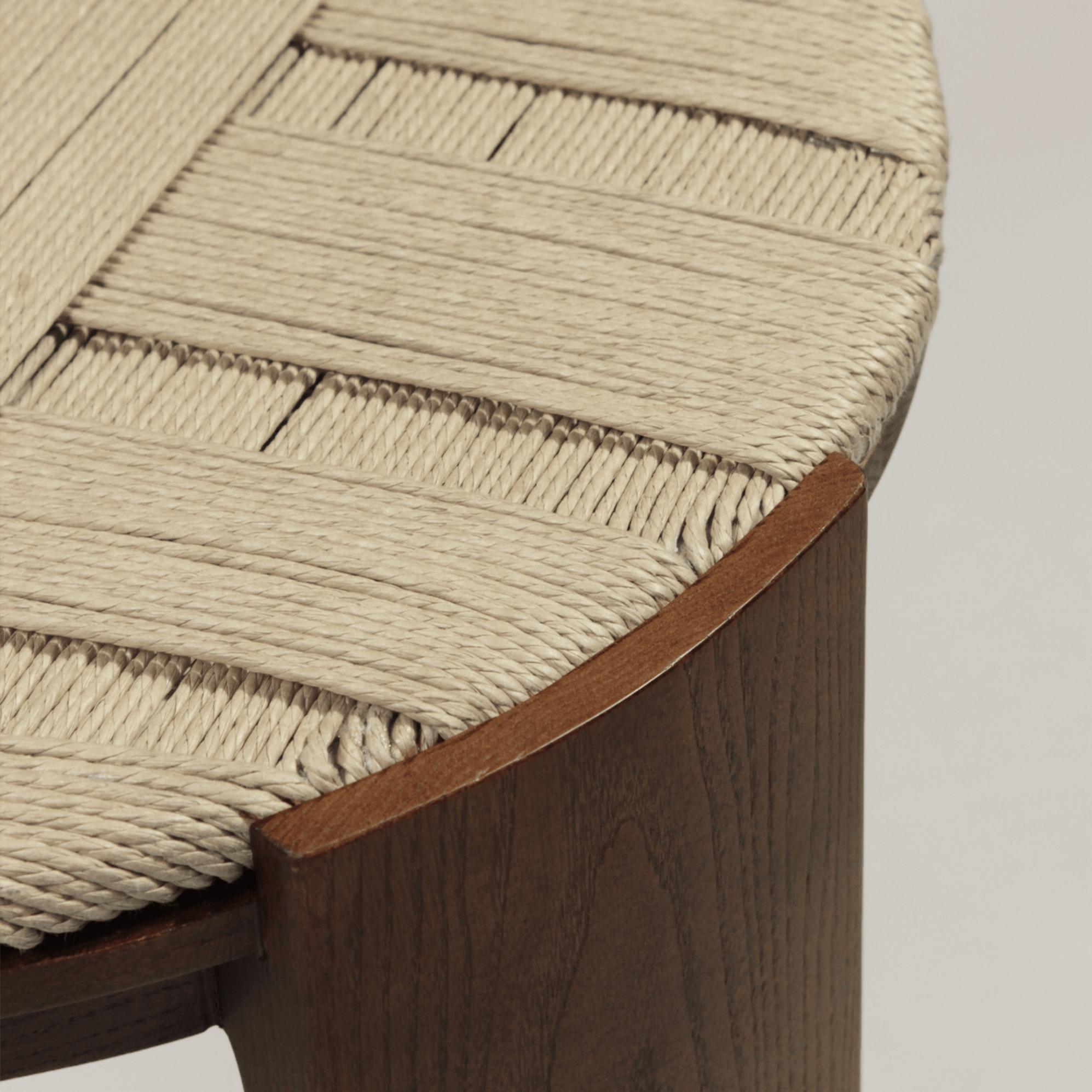 Nest stoel