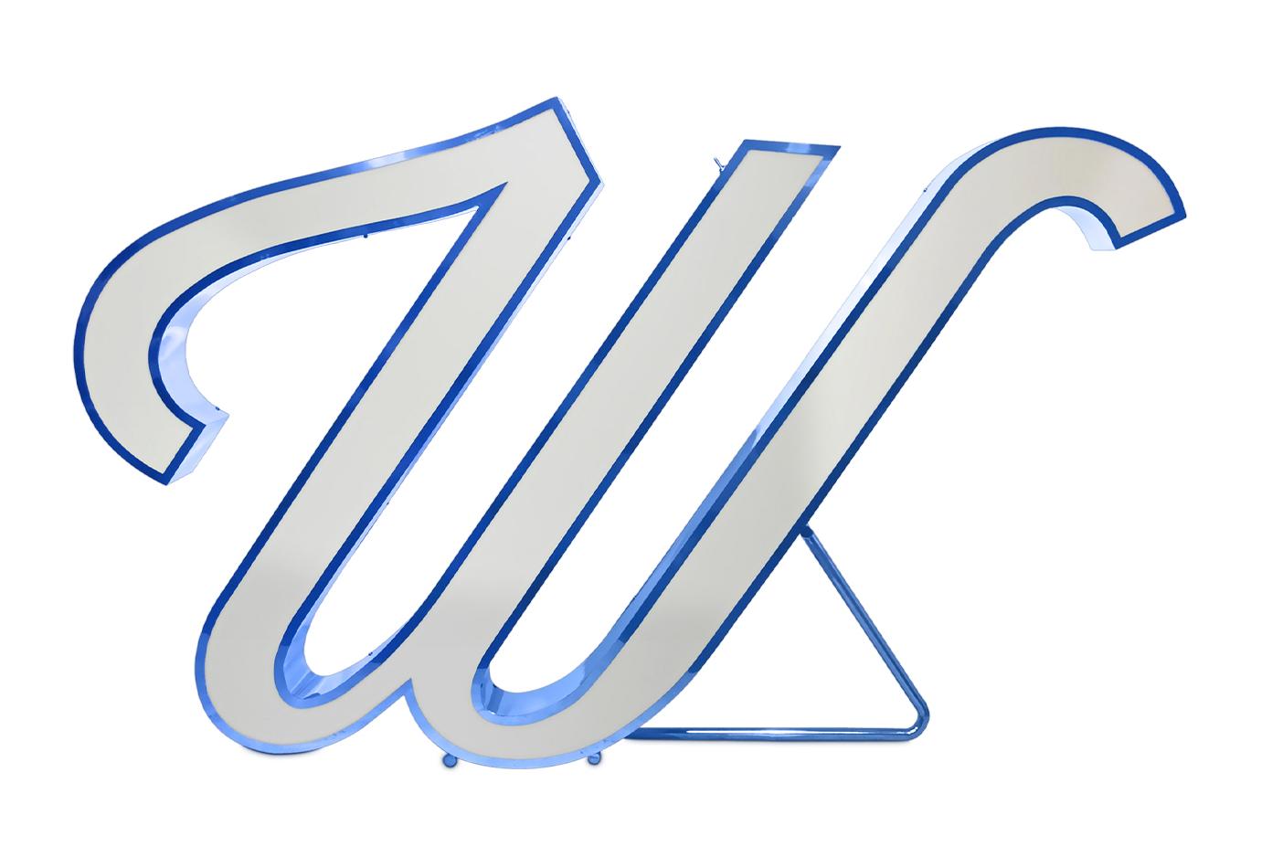 Wondrous Letter W lamp