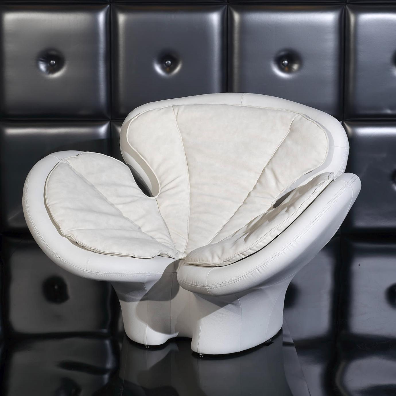 Pansé witte lounge fauteuil