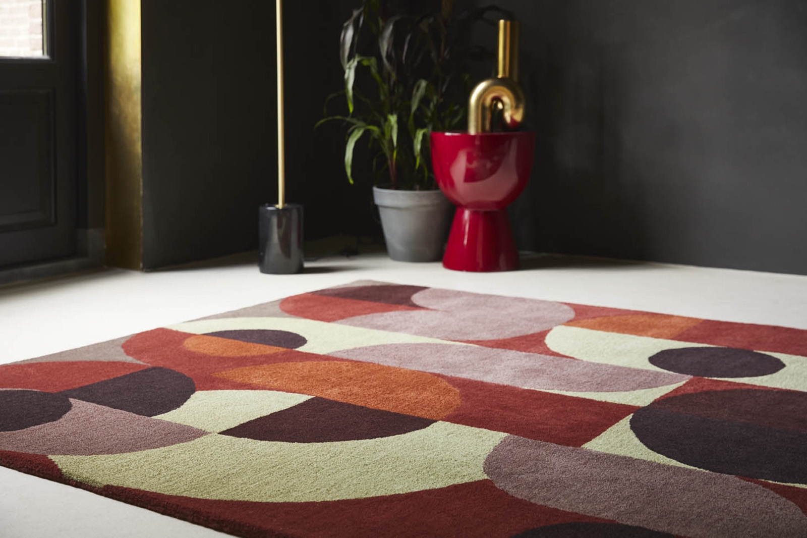 Decor cosmo rood lichtgroen tapijt | Maat: 160 × 230 cm