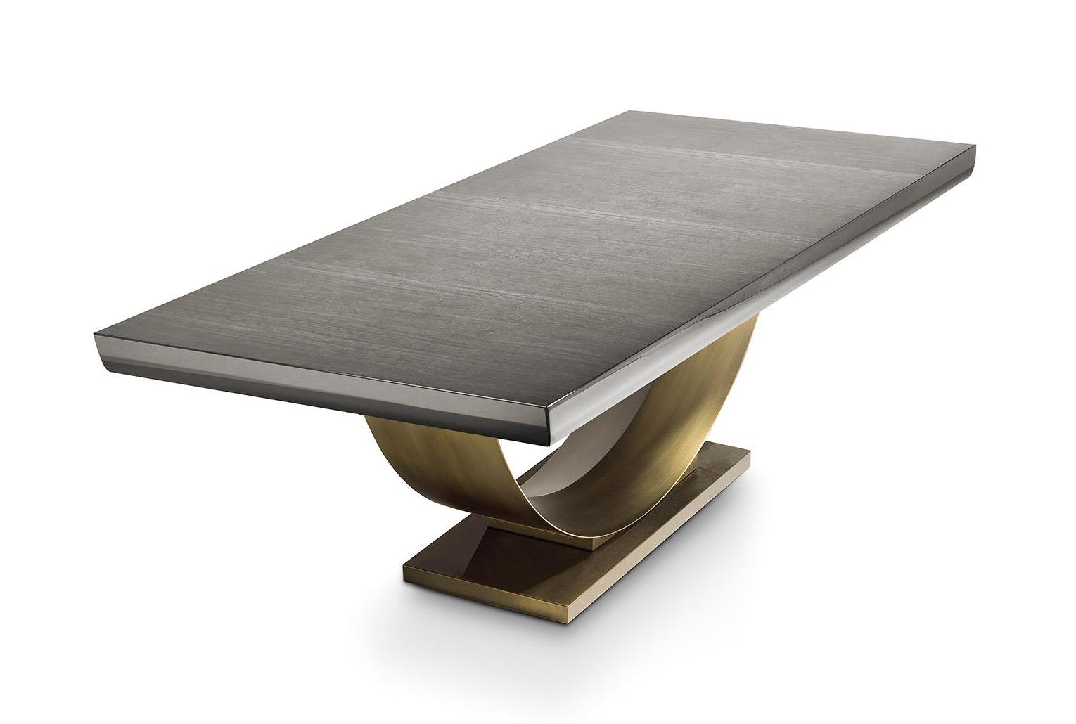 Vaste tafel met glanzend blad en gebogen bronzen basis | Afmetingen: B 240 cm