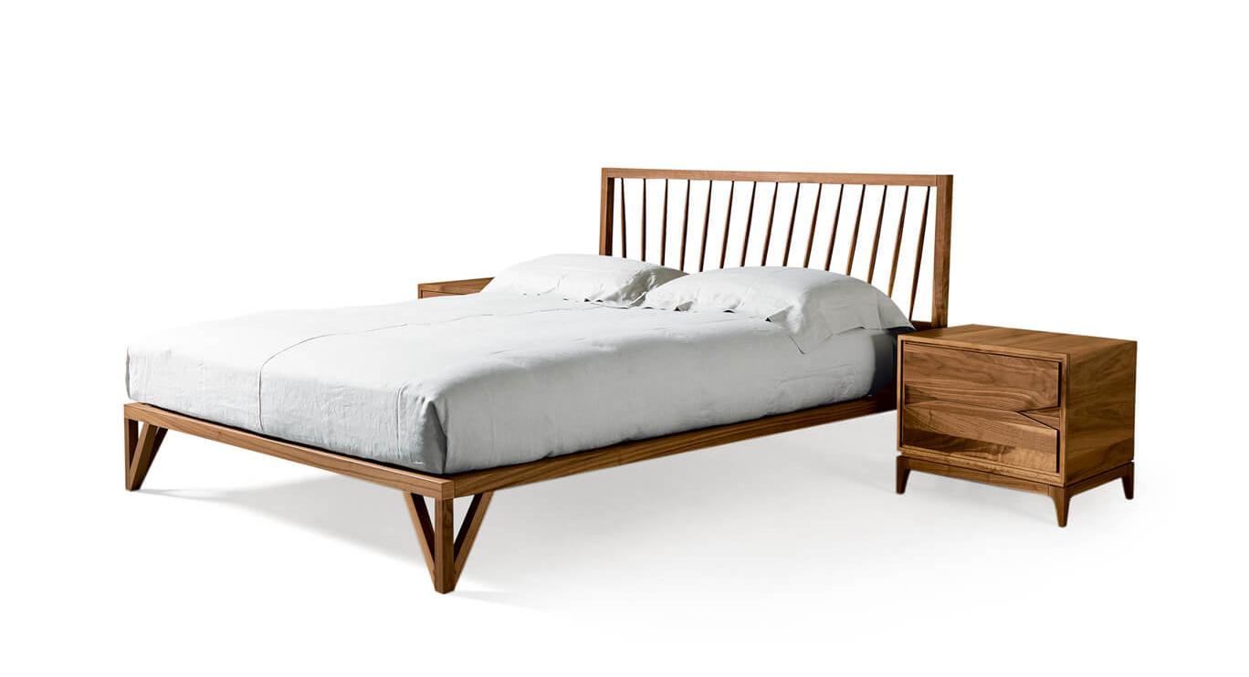 Leggiadro luxe bed | Afwerking: Natural solid walnut