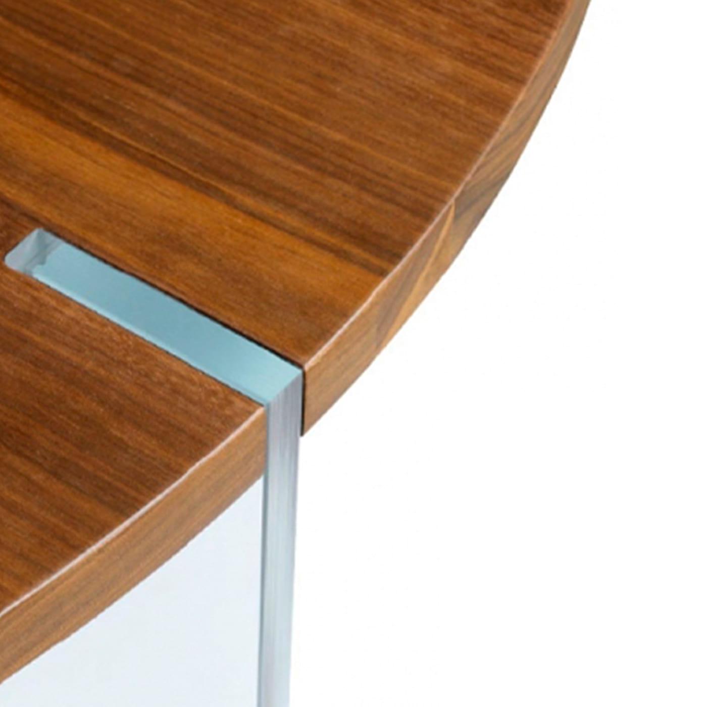 Sospeso ronde bruine tafel