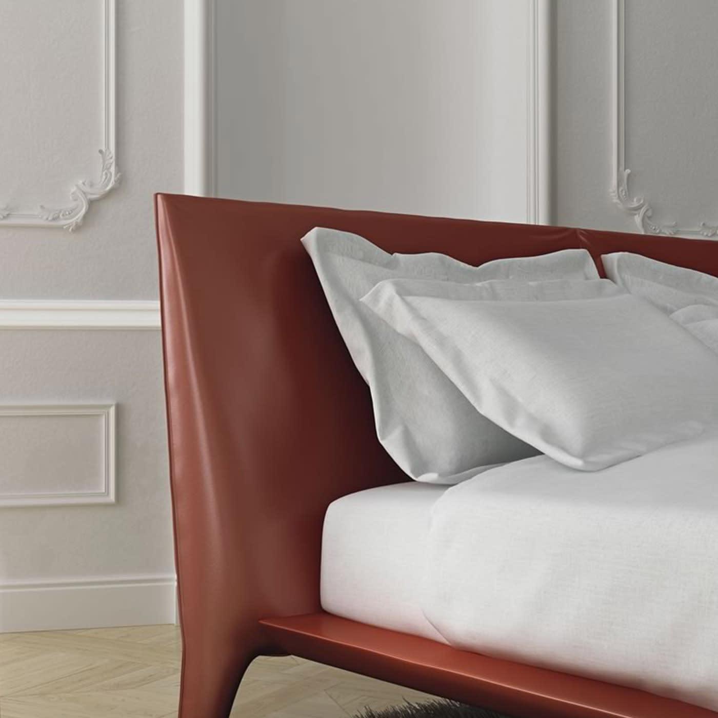 Lucrezia Italiaans leren bed
