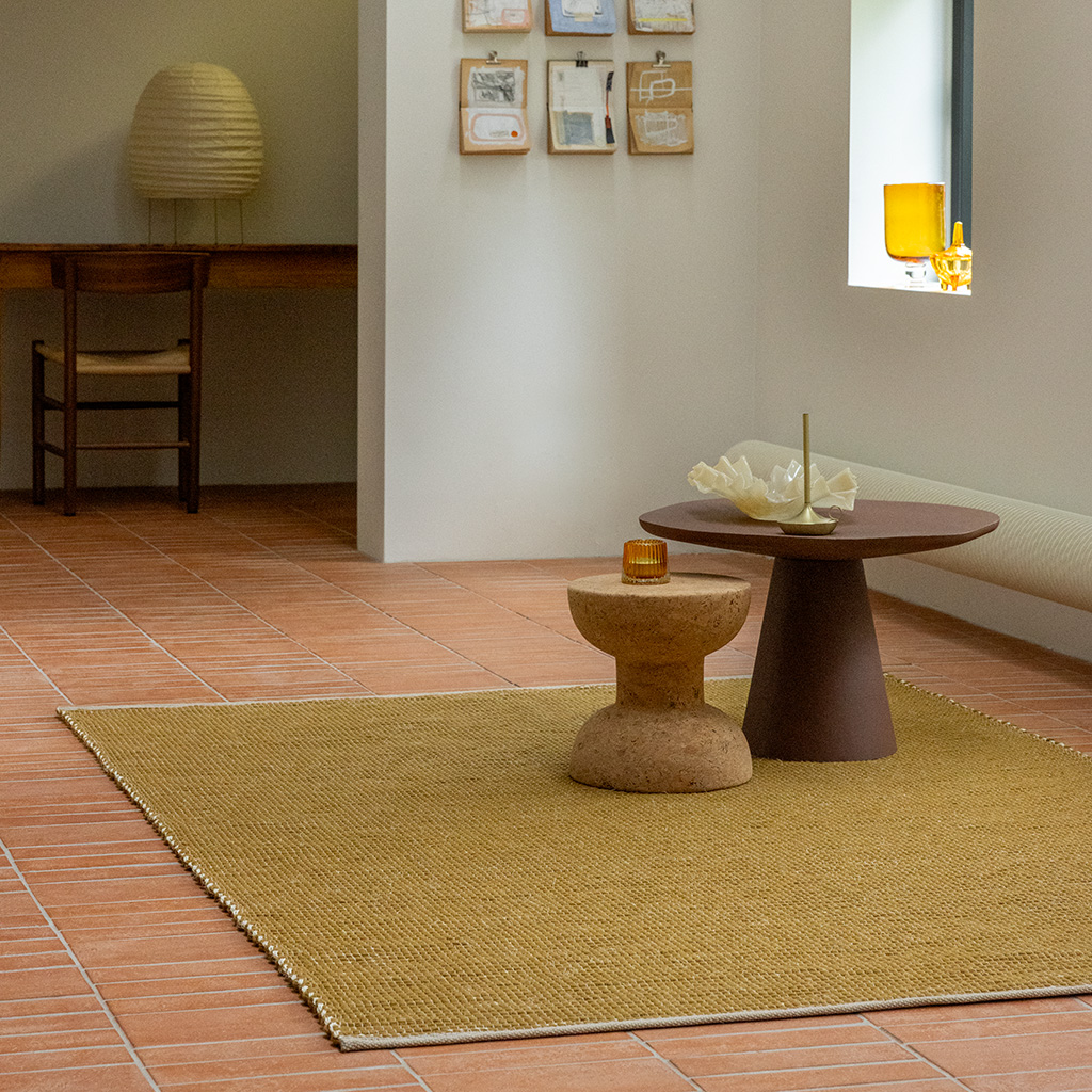 Frame mosterd tapijt | Maat: 140 × 200 cm