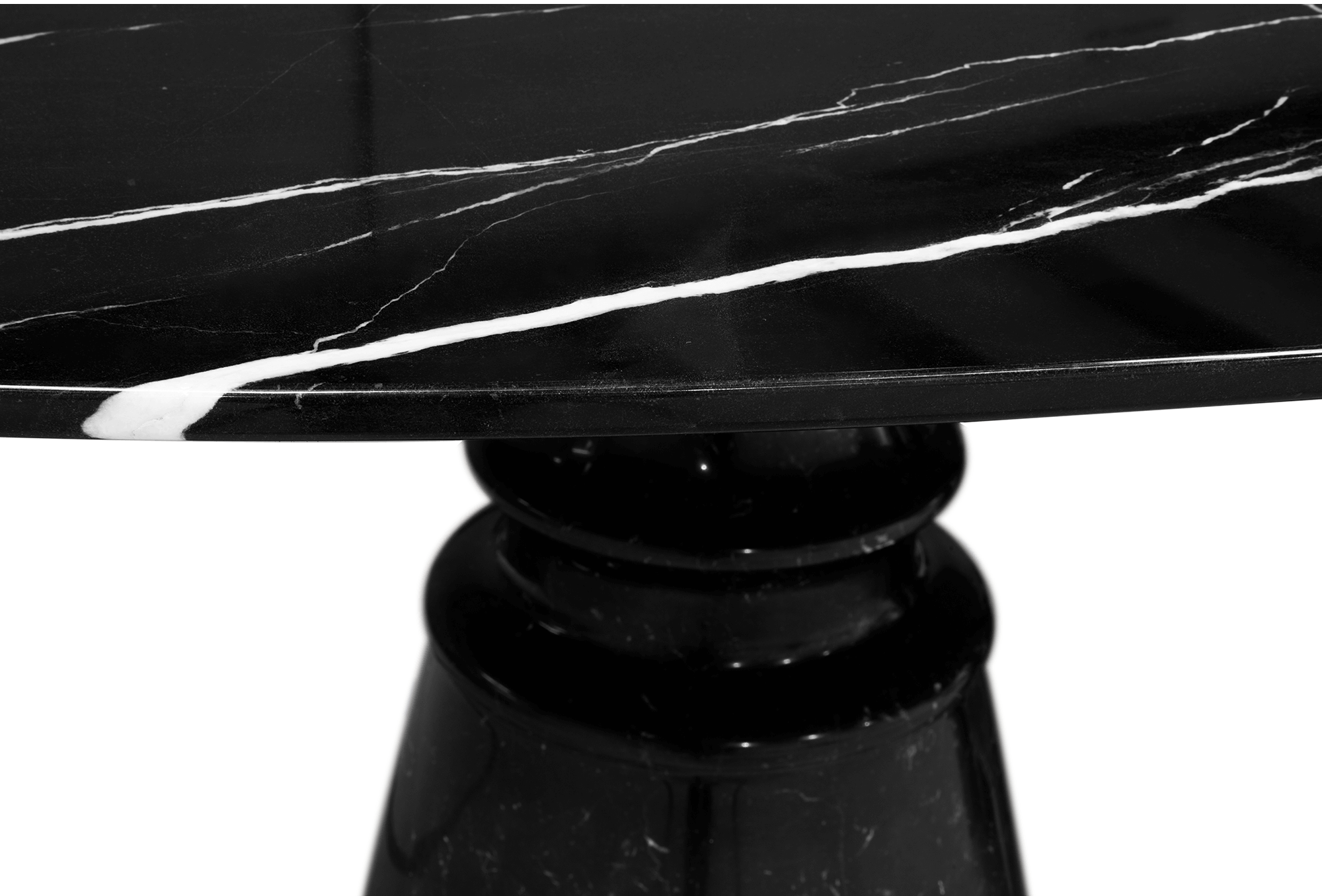 Obsidian ovale XL Nero Marquina eettafel