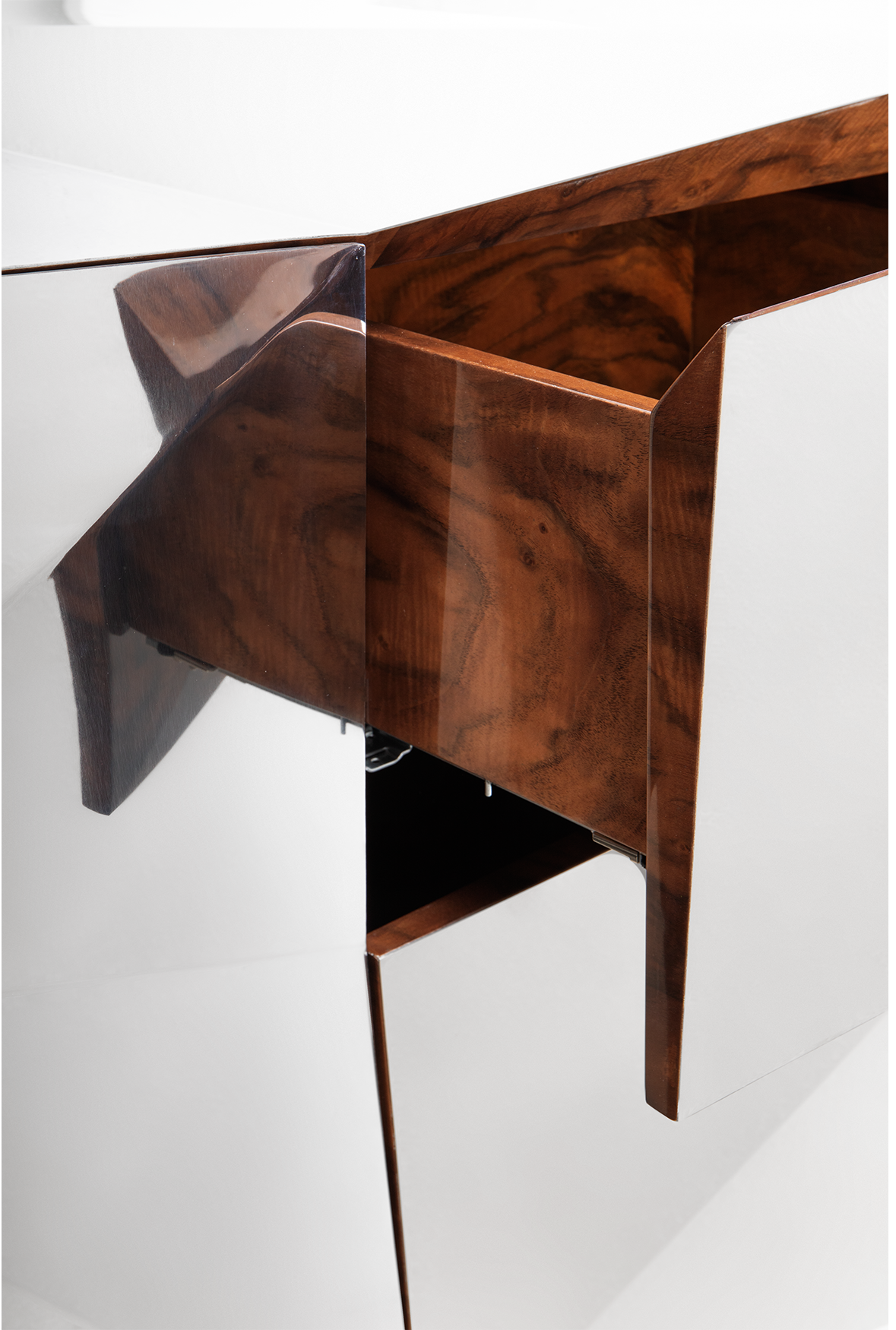Prism pyriet dressoir