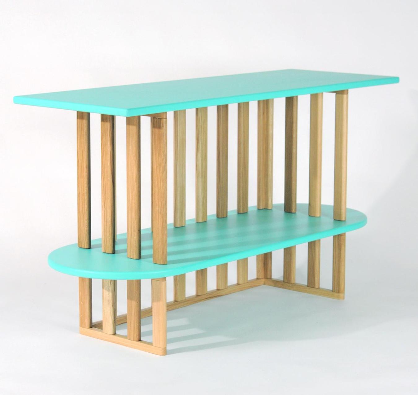 Groene twee-laags boekenkast