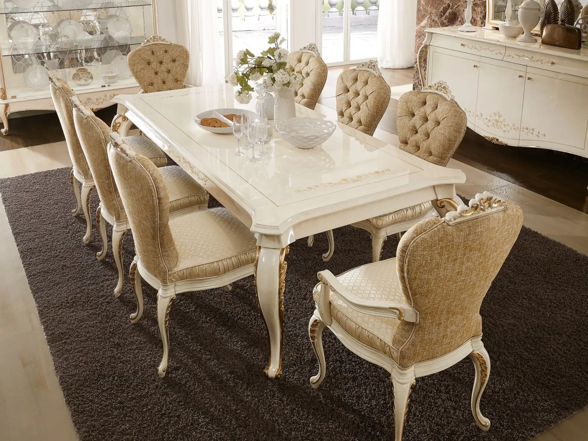 Italiaanse beige eettafel | Afmetingen: B 250 × D 120 × H 80 cm