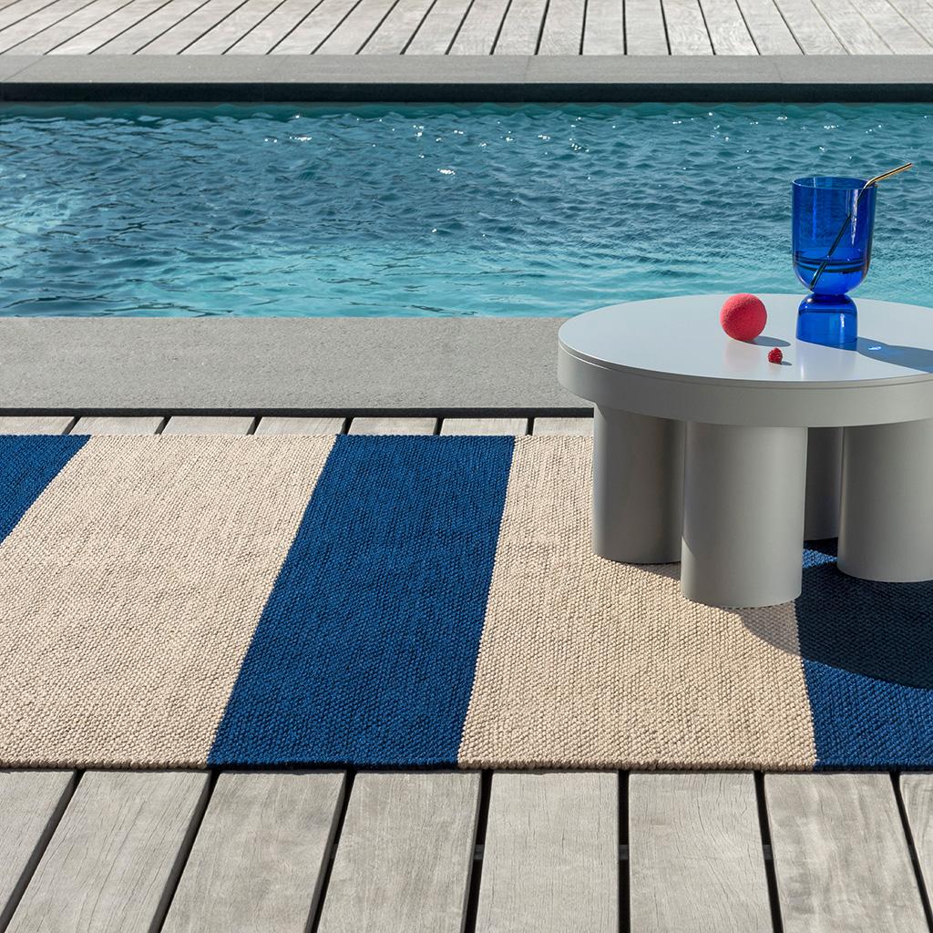 Deck elektrisch blauw outdoor tapijt | Maat: 250 × 350 cm