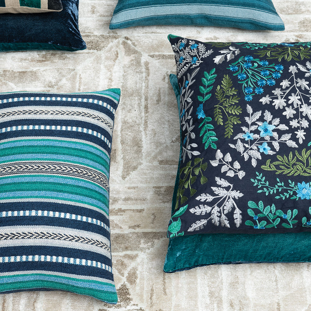 Indus Peacock 60 × 40 kussen