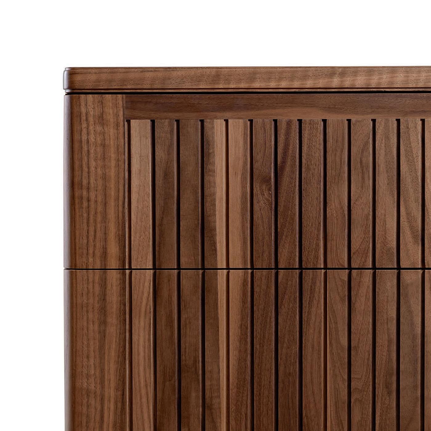 Eleva bruine ladekast