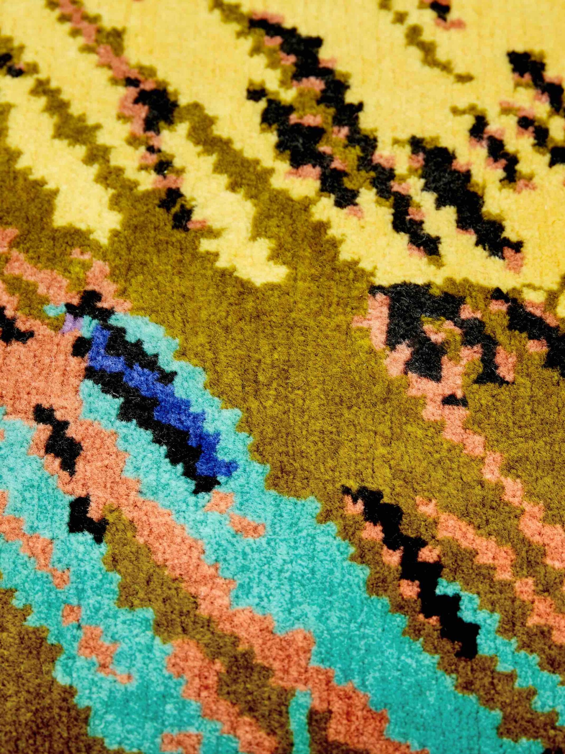 Verdwijnend spectrum onregelmatig designer tapijt