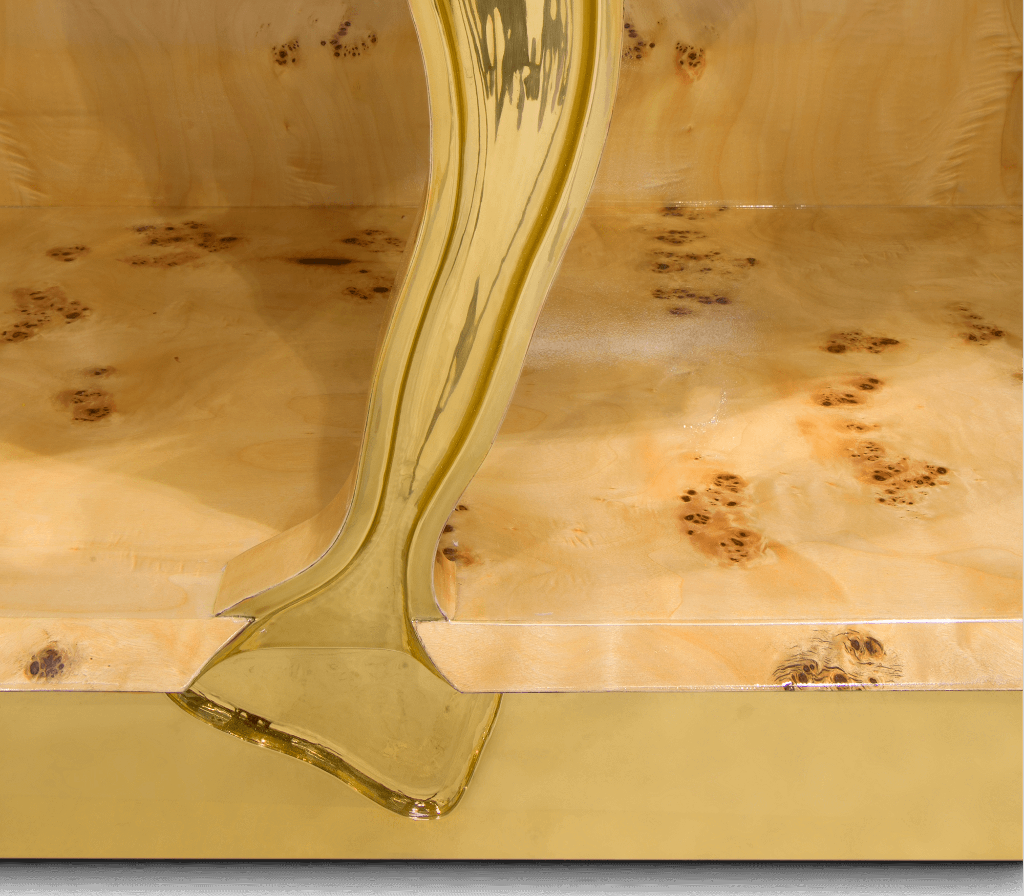 Fissure walnoten dressoir